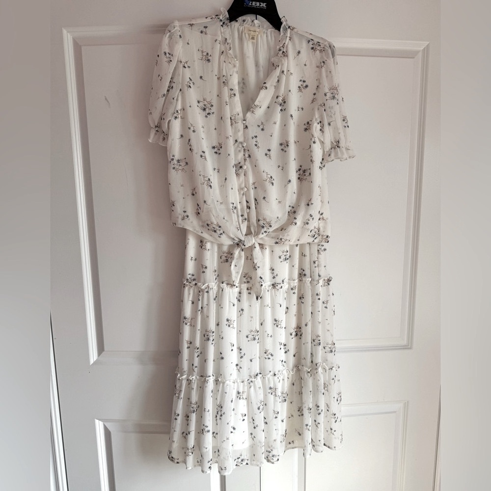Tamara H  White & Blue Floral Top & Skirt Coordinate Set SZ.M